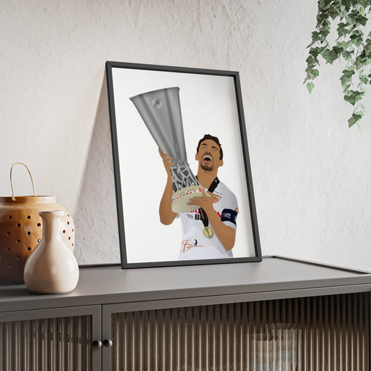 Sevilla Jesus Navas Levantando el Trofeo de la Europa League